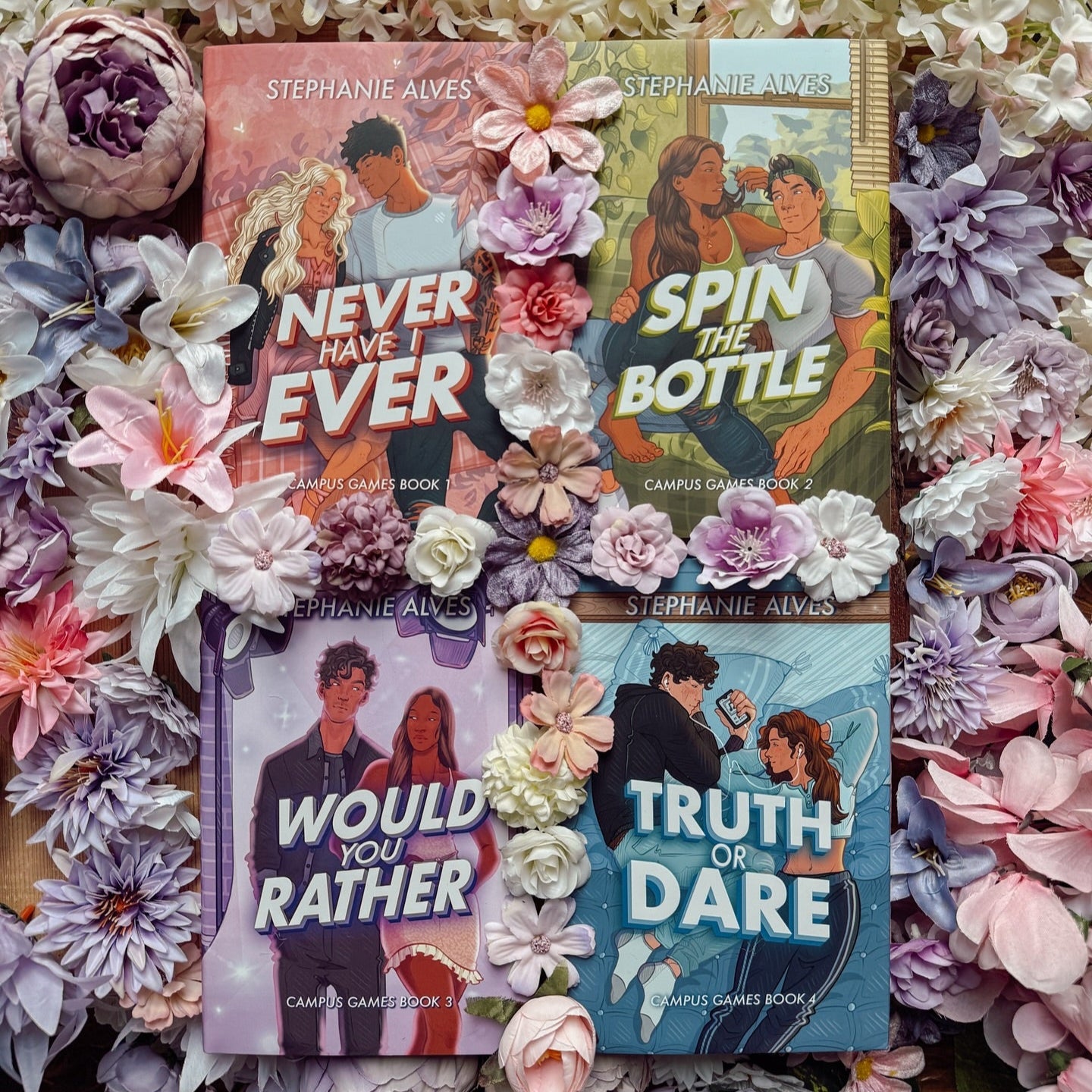 Campus Games Exclusive Book Set by Stephanie Alves